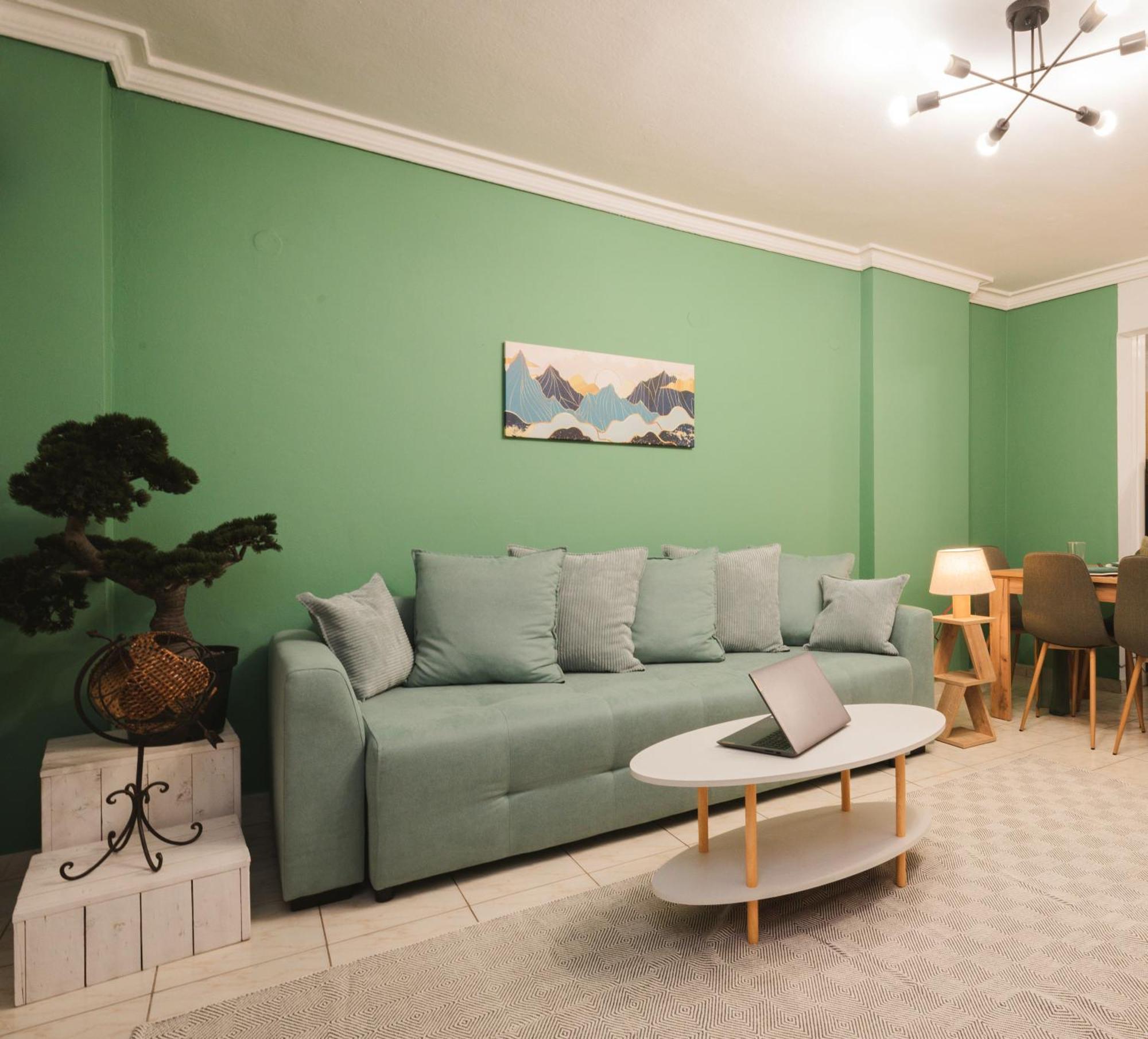 Stylish Apt W Jacuzzi, 5 Min To White Tower Thessaloníki Exteriör bild